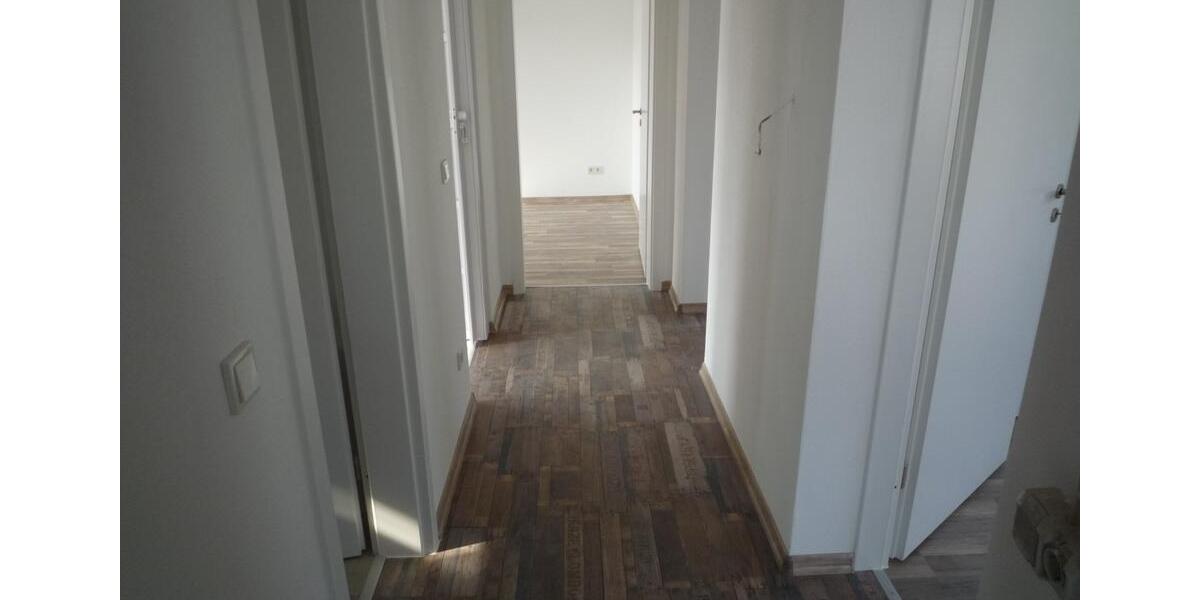 Etagenwohnung Bad Camberg - 3 Zimmer, 61 m&sup2;, 590&euro; | Angebot:24867344