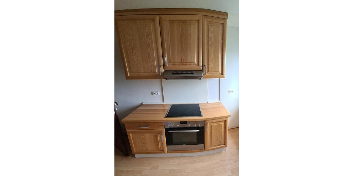 Dachgeschoßwohnung Freiburg (Elbe) - 2 Zimmer, 84 m&sup2;, 650&euro; | Angebot:26644693