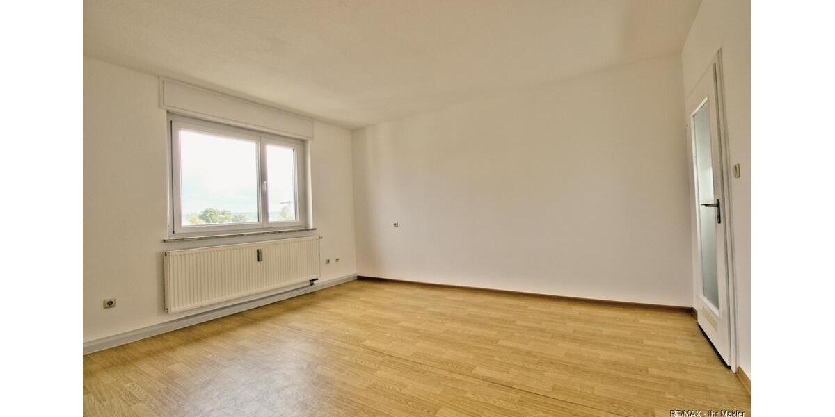 Etagenwohnung Zirndorf - 3 Zimmer, 72 m&sup2;, 530&euro; | Angebot:24689922