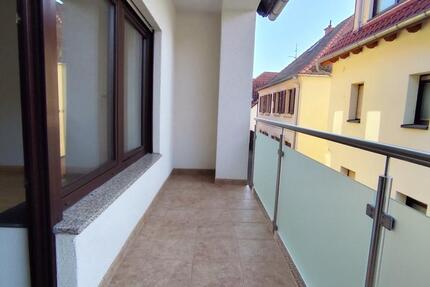 Wohnung Freinsheim - 4 Zimmer, 130 m&sup2;, 1.390&euro; | Angebot:25262875