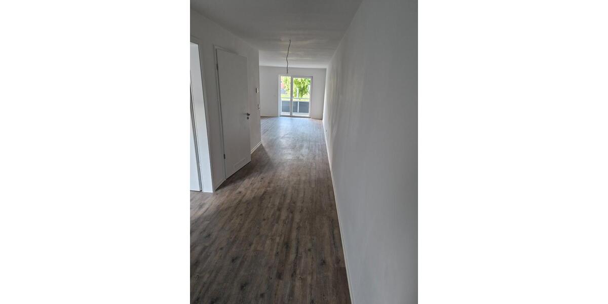 Etagenwohnung Rechlin - 2 Zimmer, 68 m&sup2;, 680&euro; | Angebot:26560341
