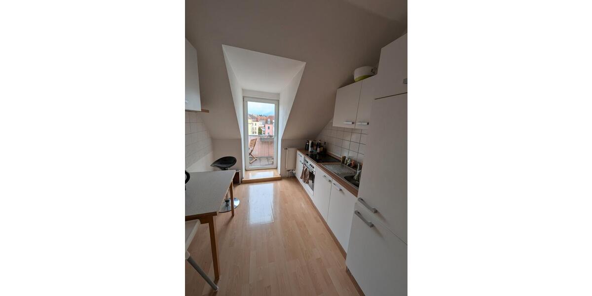 Dachgeschoßwohnung Meißen - 2 Zimmer, 58 m&sup2;, 435&euro; | Angebot:26132941