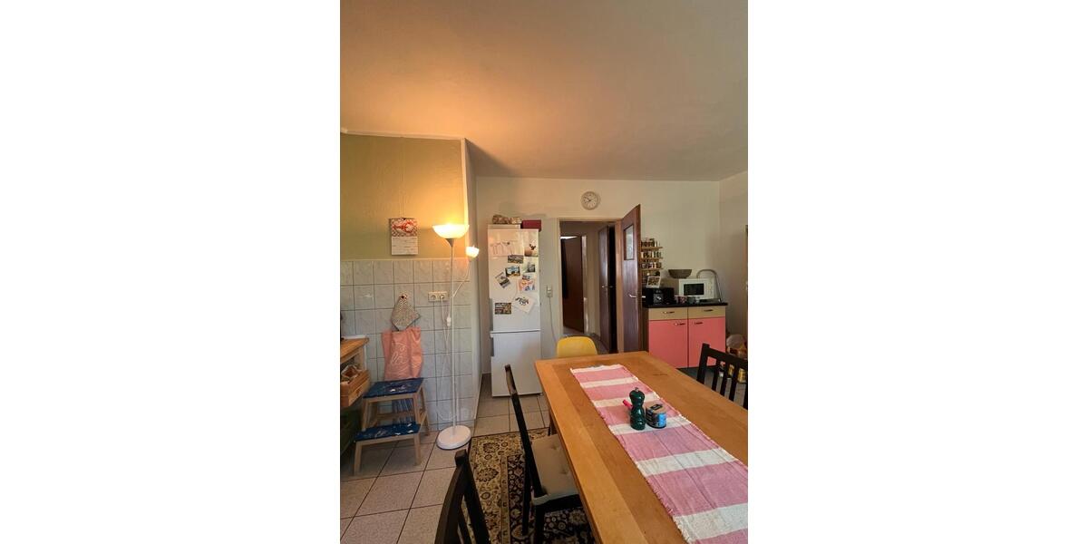 Etagenwohnung Kassel Vorderer Westen - 1 Zimmer, 76 m&sup2;, 455&euro; | Angebot:26407520