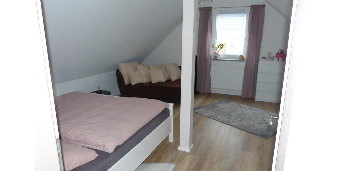 Dachgeschoßwohnung Zapfendorf - 5 Zimmer, 135 m&sup2;, 1.210&euro; | Angebot:26019917