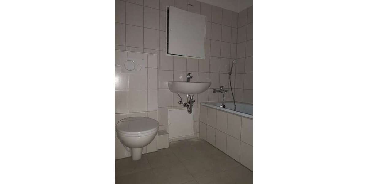 Etagenwohnung Klötze - 2 Zimmer, 57 m&sup2;, 260&euro; | Angebot:24702032