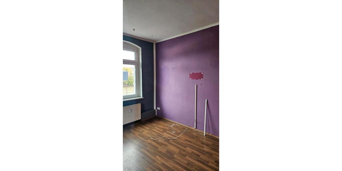 Etagenwohnung Oberlungwitz - 4 Zimmer, 106 m&sup2;, 750&euro; | Angebot:24159499
