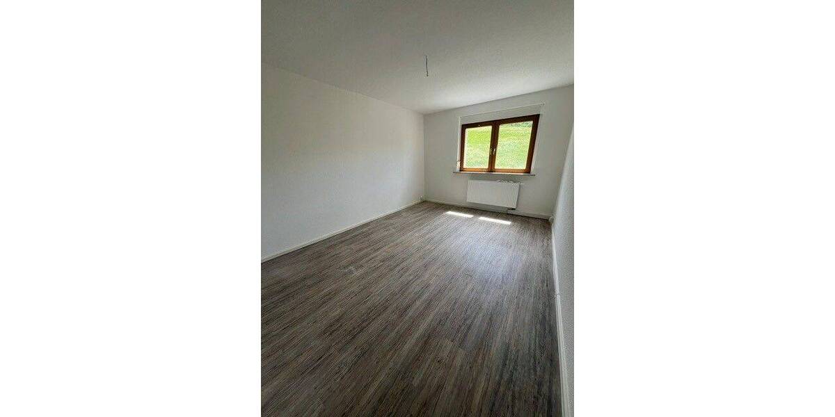 Etagenwohnung Eisenach Fischbach - 4 Zimmer, 76 m&sup2;, 579&euro; | Angebot:26853026