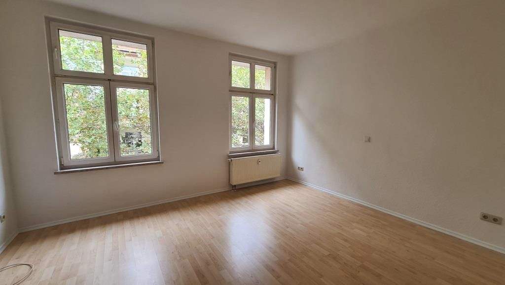 Helle 2-Zimmer-Wohnung mit Balkon in zentraler Lage 2 zimmer