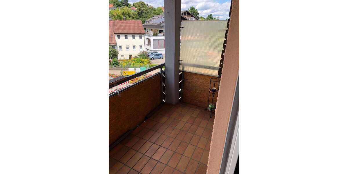 Etagenwohnung Albershausen - 2 Zimmer, 63 m&sup2;, 580&euro; | Angebot:27225701