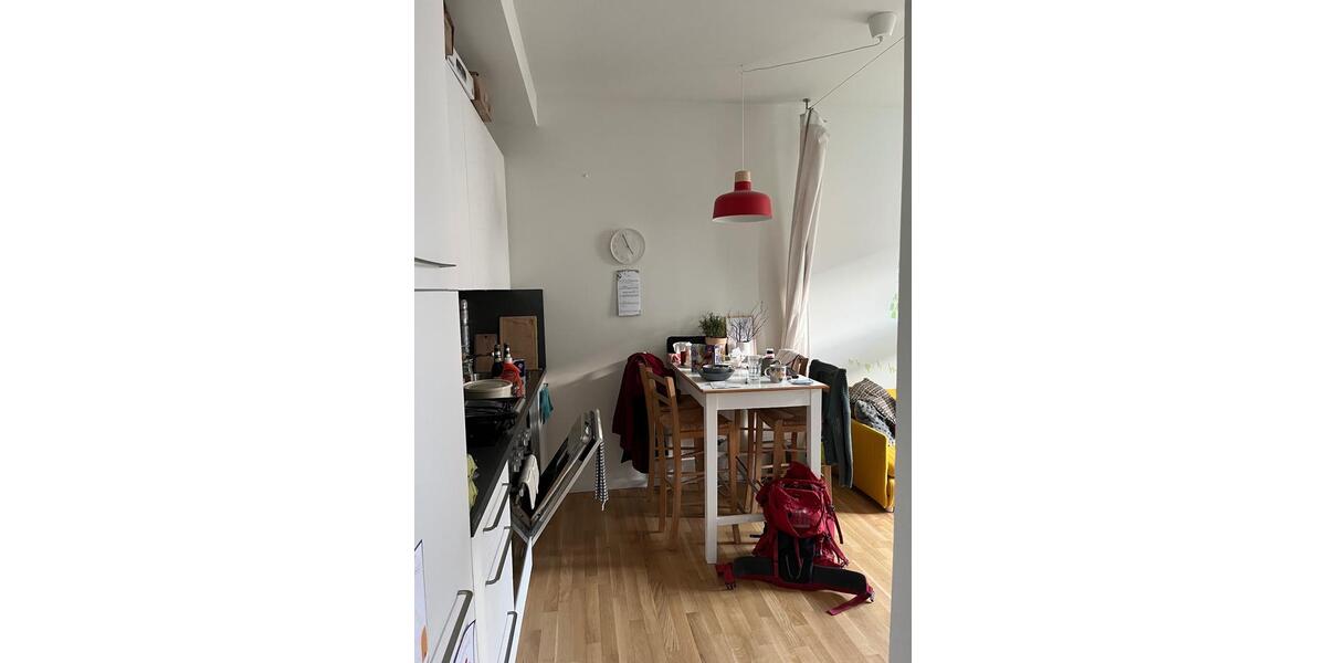 Etagenwohnung Kleinmachnow - 1 Zimmer, 36 m&sup2;, 820&euro; | Angebot:25654136