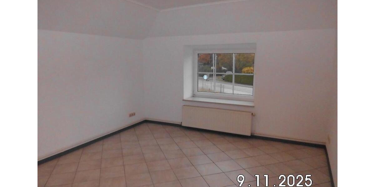 Etagenwohnung Burg (Dithmarschen) - 2 Zimmer, 75 m&sup2;, 550&euro; | Angebot:24455888