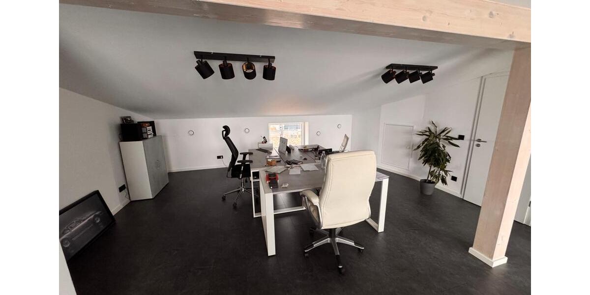 Vermietung moderner Bürofläche im Neubau mit Top Ausstattung zimmer