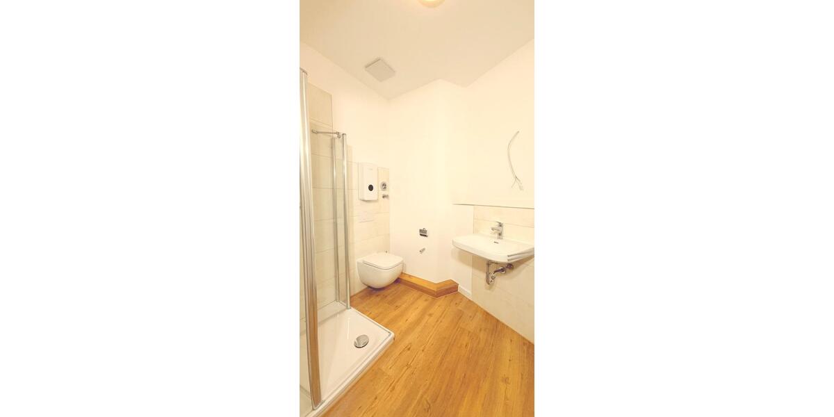 Etagenwohnung Sellin - 2 Zimmer, 54 m&sup2;, 1.080&euro; | Angebot:26003592