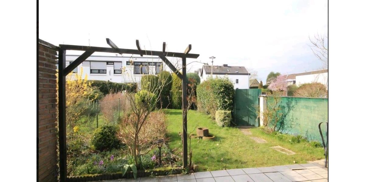 Reihenhaus Mönchengladbach Ost - 4 Zimmer, 111 m&sup2;, 1.400&euro; | Angebot:24768928