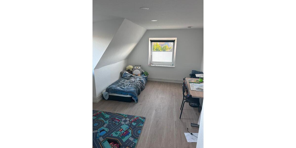 Dachgeschoßwohnung Jevenstedt - 3 Zimmer, 81 m&sup2;, 910&euro; | Angebot:26676278