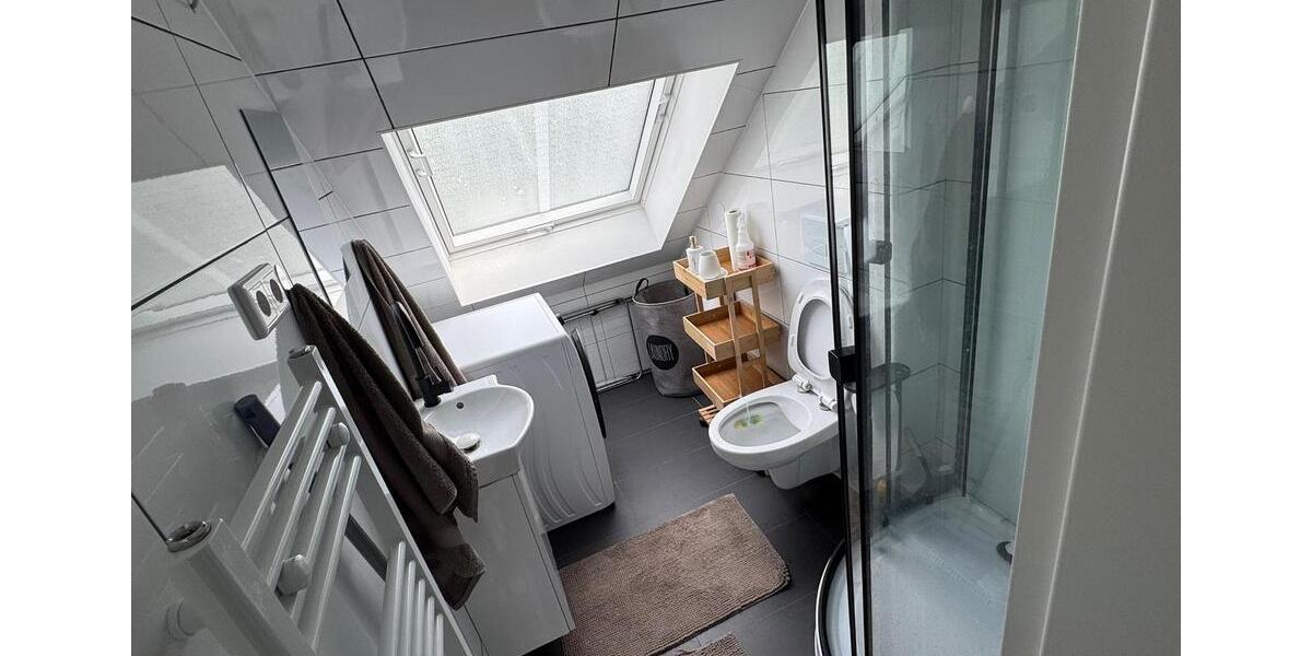 Dachgeschoßwohnung Gelsenkirchen Gelsenkirchen-Mitte - 2 Zimmer, 50 m&sup2;, 950&euro; | Angebot:24539741