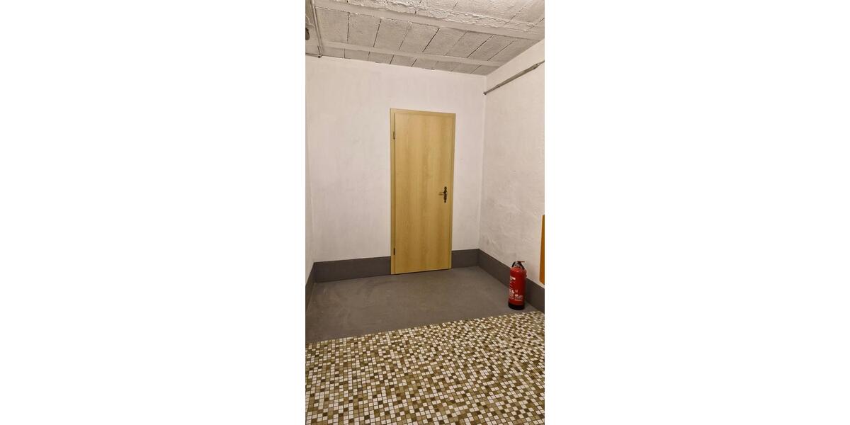 Etagenwohnung Salmtal - 2 Zimmer, 100 m&sup2;, 865&euro; | Angebot:26375463