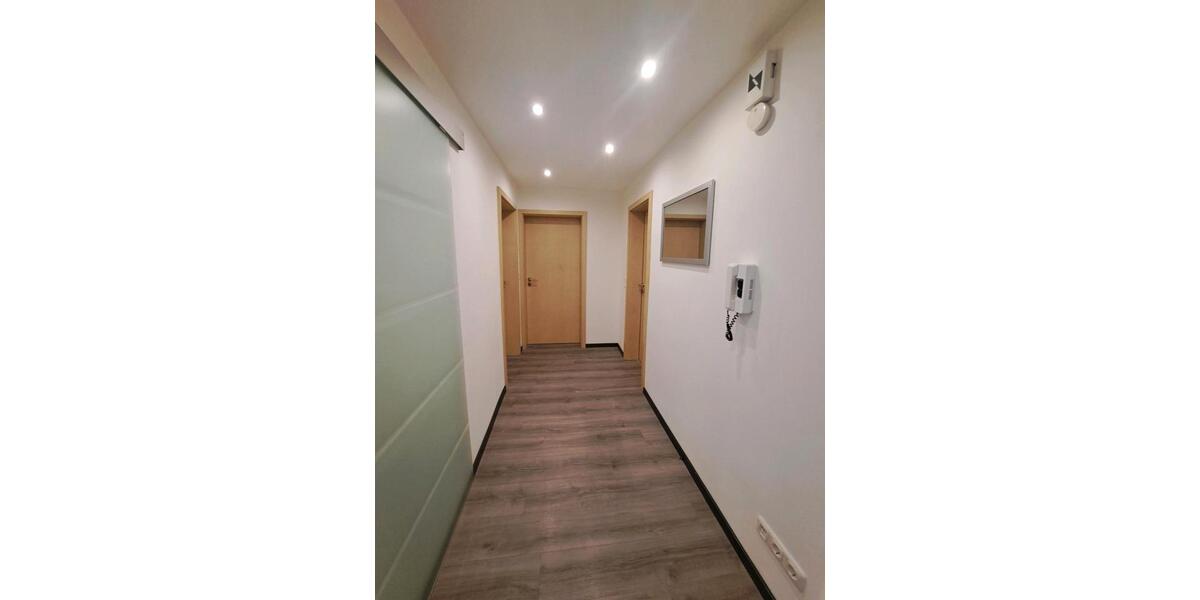 Etagenwohnung Neuhof - 3.5 Zimmer, 100 m&sup2;, 750&euro; | Angebot:26227374