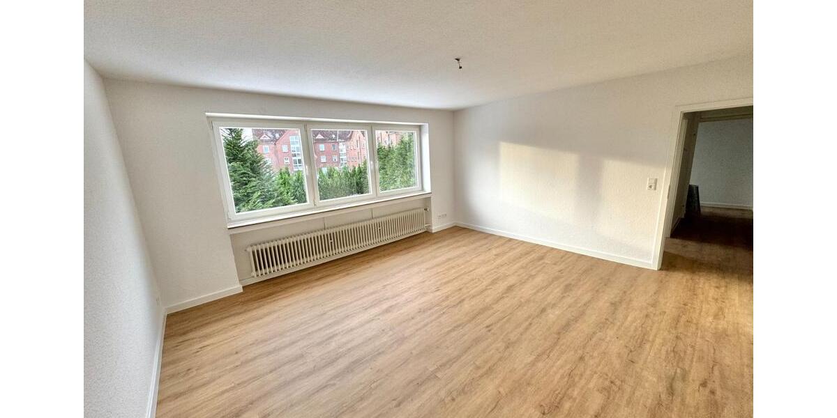 Wohnoase mit eigenem Gartenanteil – Helle 4-Zimmer-Wohnung im Herzen von Leer 4 zimmer