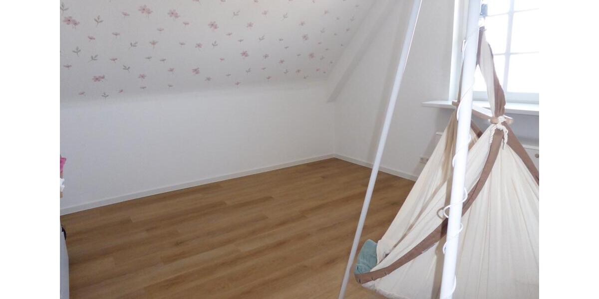 Etagenwohnung Gernsbach - 5 Zimmer, 145 m&sup2;, 1.450&euro; | Angebot:26137203