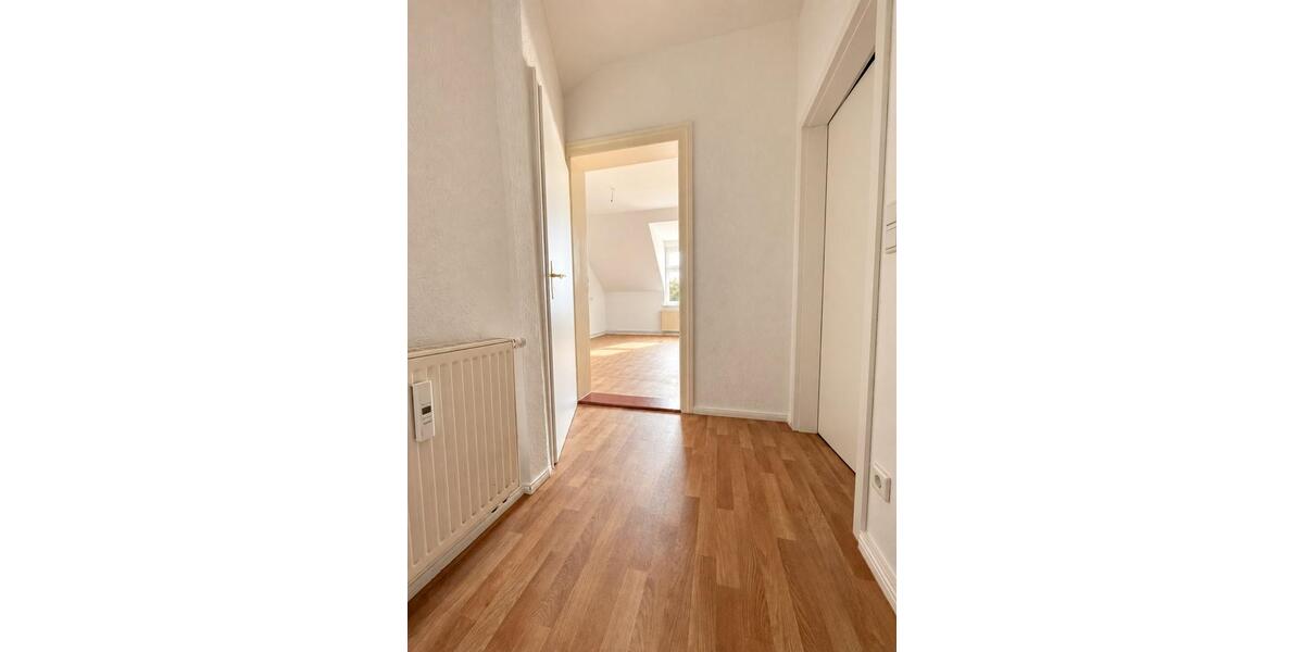 Dachgeschoßwohnung Bad Freienwalde (Oder) - 2 Zimmer, 67 m&sup2;, 540&euro; | Angebot:27634320