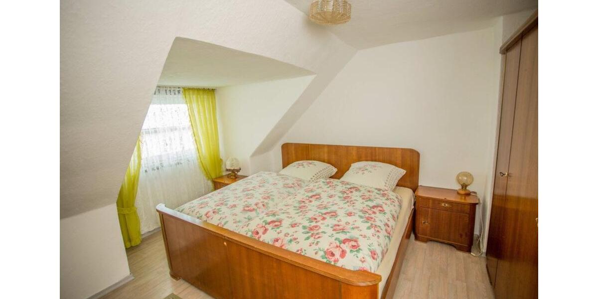 Wohnen auf Zeit Thierstein - 5 Zimmer, 60 m&sup2;, 15&euro; | Angebot:17111581