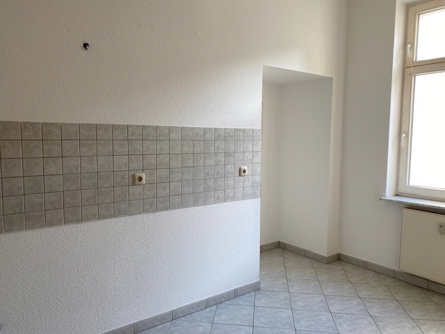 Großzügige Wohnung im Stadtzentrum - Etagenwohnung Gotha 99867 Gotha | Angebot:23533837