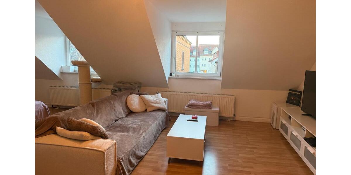 Dachgeschoßwohnung Sangerhausen - 1 Zimmer, 55 m&sup2;, 455&euro; | Angebot:26066356