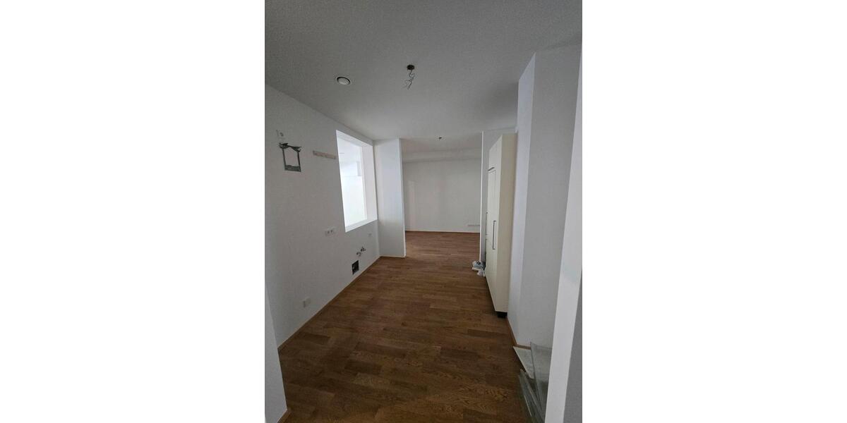 Erdgeschoßwohnung München Bogenhausen - 2.5 Zimmer, 116 m&sup2;, 2.238&euro; | Angebot:26525664