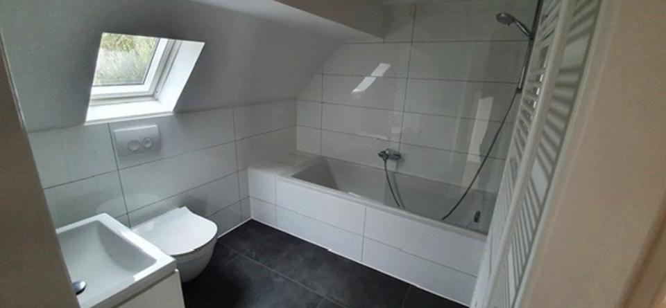 Dachgeschoßwohnung Queidersbach - 4 Zimmer, 100 m&sup2;, 1.200&euro; | Angebot:24853908