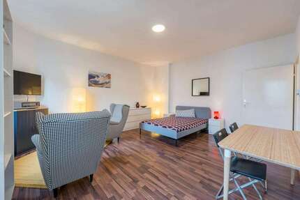 Zimmer Berlin Spandau - 1 Zimmer, 1.100&euro; | Angebot:26827983