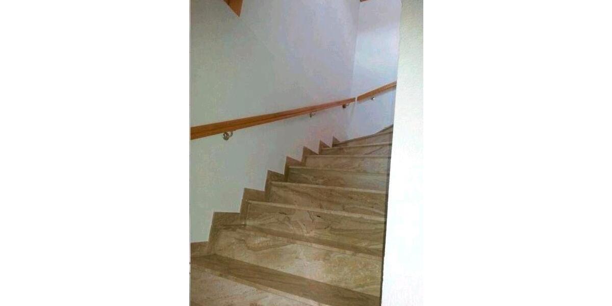 Dachgeschoßwohnung Döbeln - 4 Zimmer, 80 m&sup2;, 520&euro; | Angebot:26431475