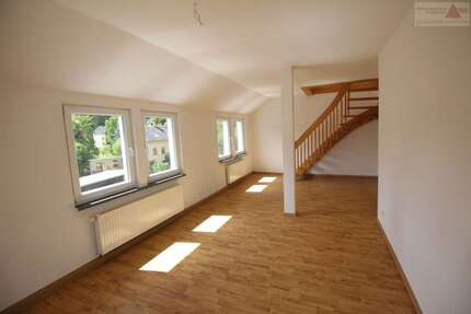 Wohnung Schwarzenberg - 3 Zimmer, 92 m&sup2;, 645&euro; | Angebot:27029936