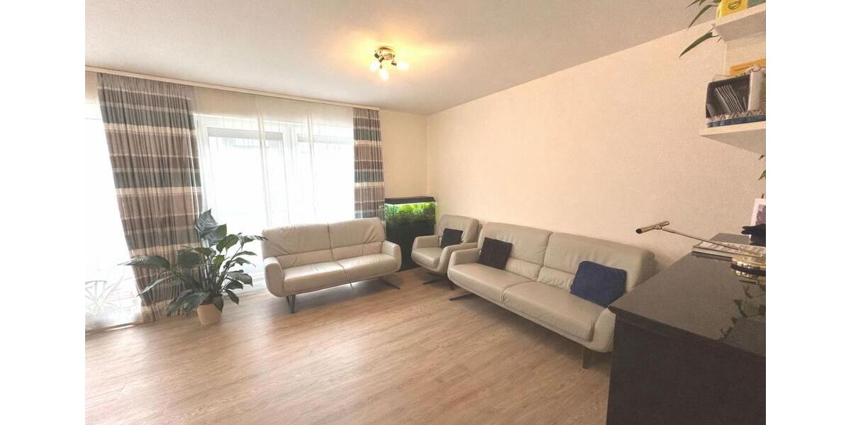 Reihenhaus Oldenburg Eversten - 5 Zimmer, 144 m&sup2;, 1.950&euro; | Angebot:24816573