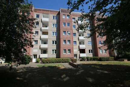 Wohnung Magdeburg Neue Neustadt - 3 Zimmer, 64 m&sup2;, 355&euro; | Angebot:26976573