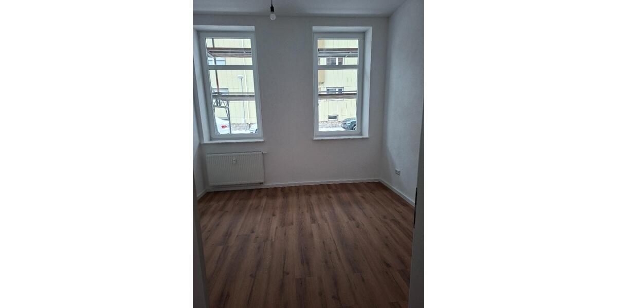 Erdgeschoßwohnung Hof Altstadt - 3 Zimmer, 65 m&sup2;, 615&euro; | Angebot:25353480