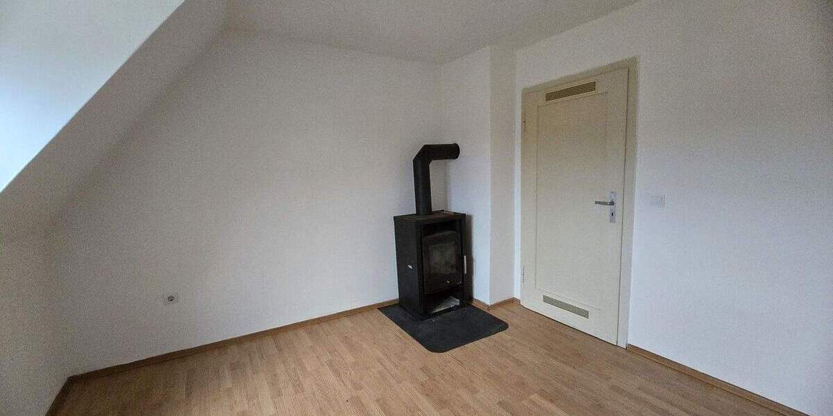 Etagenwohnung Wanfried - 2 Zimmer, 35 m&sup2;, 250&euro; | Angebot:25316832