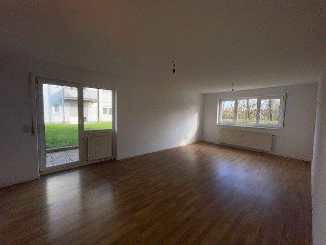 Terrassenwohnung Esslingen am Neckar Zell - 2 Zimmer, 61 m&sup2;, 690&euro; | Angebot:24376283