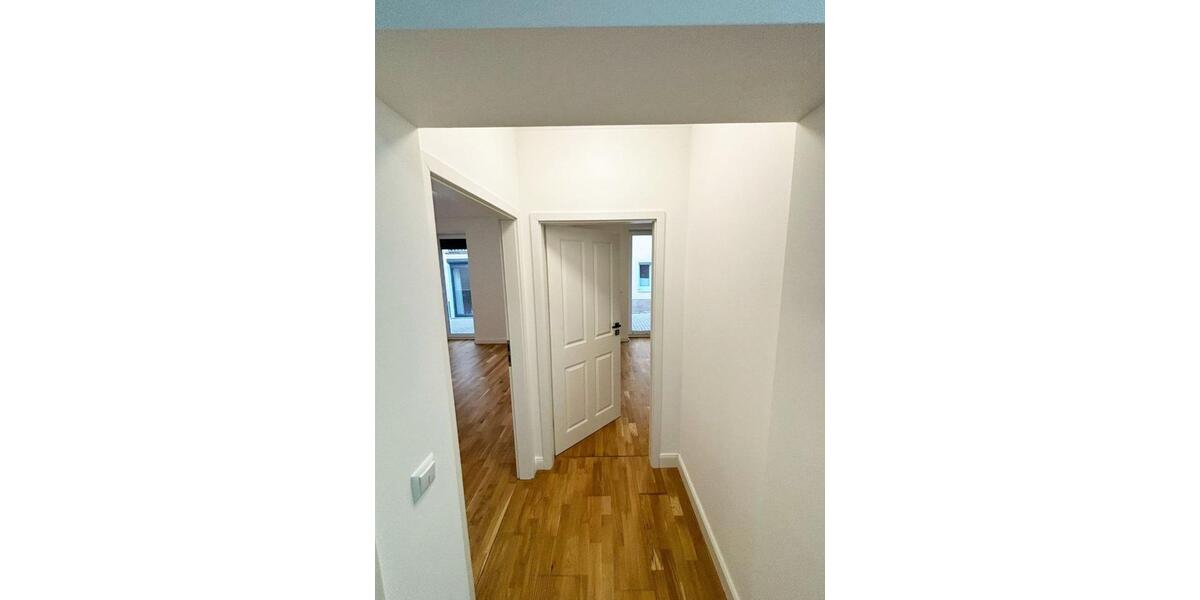 Erdgeschoßwohnung Königs Wusterhausen - 4 Zimmer, 85 m&sup2;, 1.362&euro; | Angebot:25106649