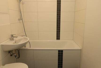 Wohnung Freiberg Freiberg Nord - 2 Zimmer, 40 m&sup2;, 299&euro; | Angebot:26971191