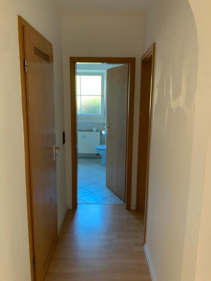 Nähe Klinikum: 2 Zimmerwohnung zzgl. Garage zu vermieten zimmer