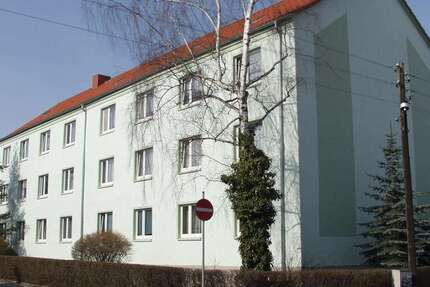 Wohnung Stadtilm - 3 Zimmer, 59 m&sup2;, 361&euro; | Angebot:27239430