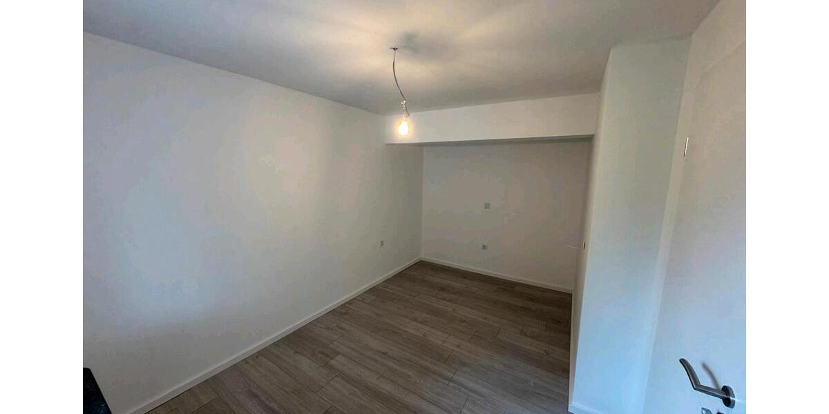 Erdgeschoßwohnung Heide - 3 Zimmer, 63 m&sup2;, 1.100&euro; | Angebot:25966544