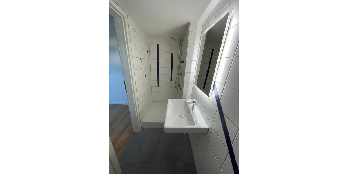 Etagenwohnung Singen (Hohentwiel) - 1 Zimmer, 27 m&sup2;, 660&euro; | Angebot:26606541