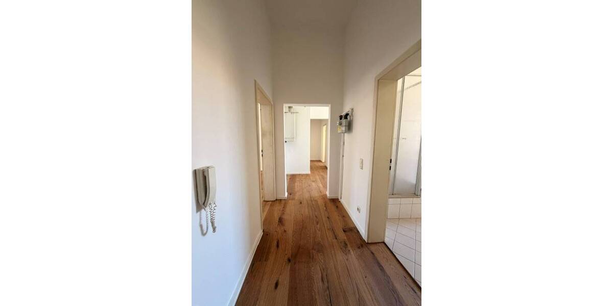 Etagenwohnung Fürth Innenstadt - 4 Zimmer, 90 m&sup2;, 980&euro; | Angebot:26751025