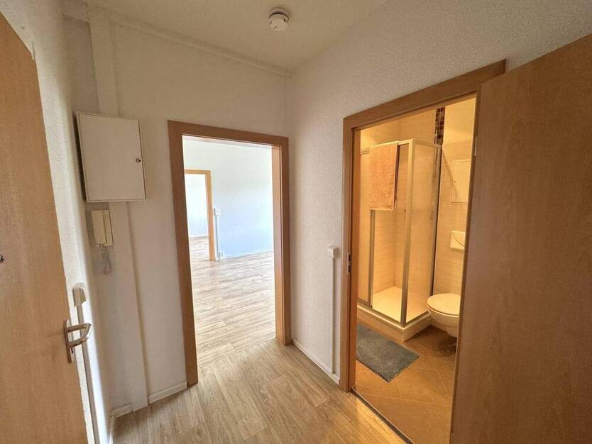 Ideal für jedes Alter: 2-Raum-Wohnung mit Aufzug und Dusche