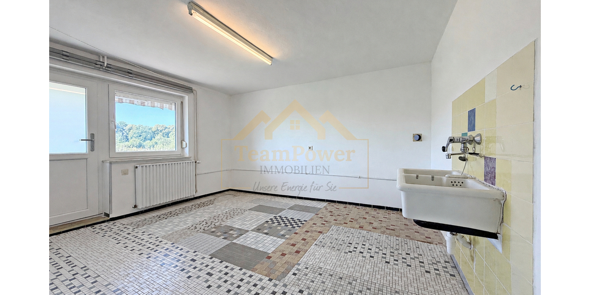 Familienfreundliches EFH mit Garten, Balkon & vielseitigem Souterrain zur Miete - Einfamilienhaus Bad Bramstedt | Angebot:26960572