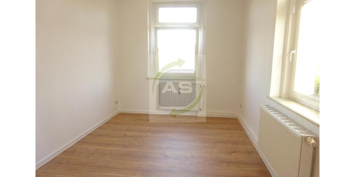 Etagenwohnung Zwickau Zwickau-West - 4 Zimmer, 120 m&sup2;, 795&euro; | Angebot:26621727
