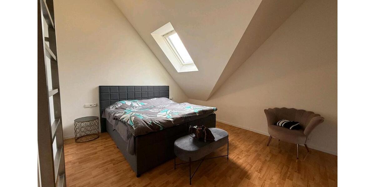 Einfamilienhaus Remseck am Neckar - 2.5 Zimmer, 98 m&sup2;, 1.150&euro; | Angebot:25950757