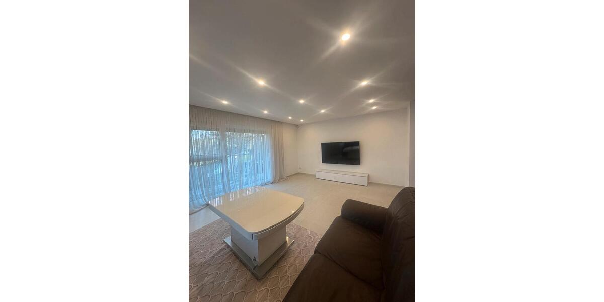 Etagenwohnung Waiblingen - 3.5 Zimmer, 70 m&sup2;, 1.690&euro; | Angebot:26090643